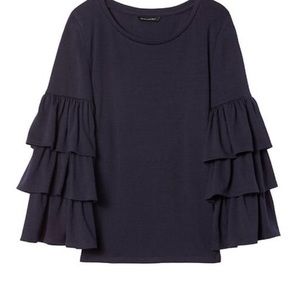 Banana Republic soft jersey tiered sleeve top
